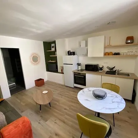 Cosy Proche Aeroport * Aulnat